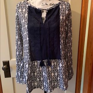 Ladies Kate & Sam Long Sleeve Top- Medium